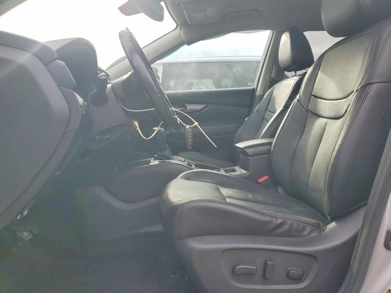 Photo 7 from auction – 2017 NISSAN ROGUE S with VIN 5N1AT2MT2HC830559