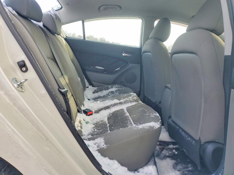Photo 10 from auction – 2015 KIA FORTE with VIN KNAFK4A65F5292526