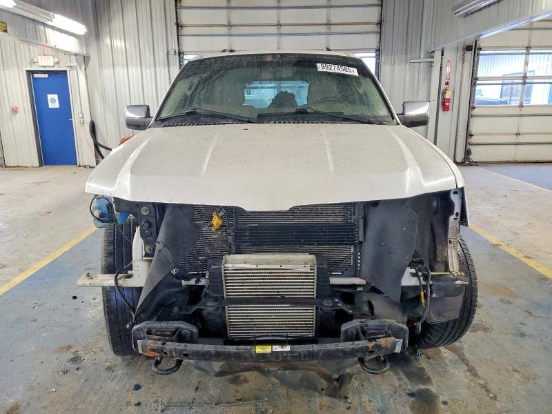 Photo 5 from auction – 2016 LINCOLN NAVIGATOR with VIN 5LMJJ3JT0GEL06293