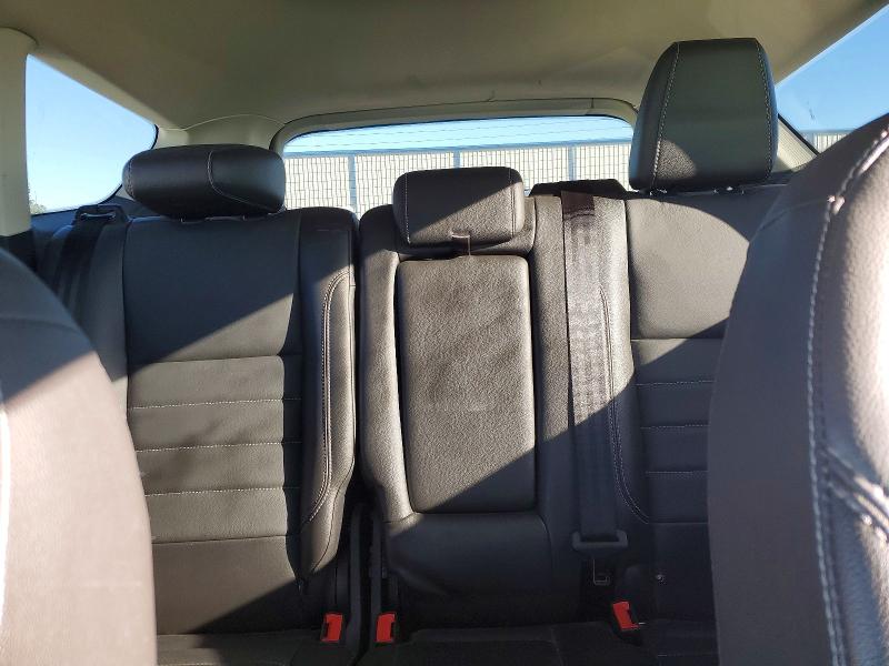 Photo 10 from auction – 2016 FORD ESCAPE SE with VIN 1FMCU0GX0GUA74652