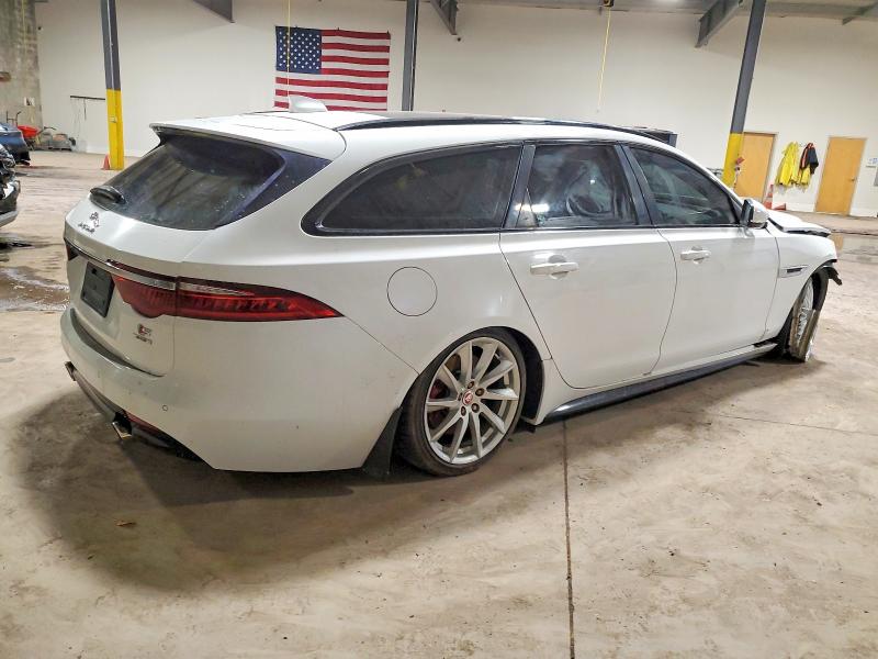 Photo 3 from auction – 2018 JAGUAR XF S with VIN SAJBM2FV4JCY67317