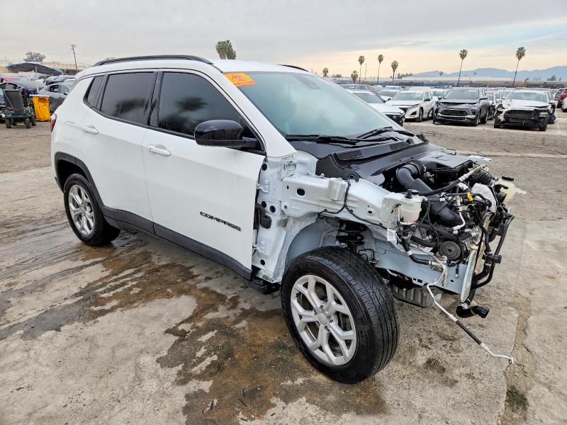 Photo 4 from auction – 2024 JEEP COMPASS LA with VIN 3C4NJDBN7RT176739