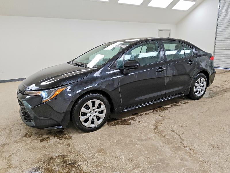TOYOTA COROLLA LE 2022 with VIN 5YFEPMAE9NP312530 - Photo from auction