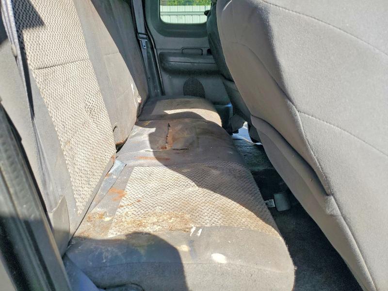 Photo 10 from auction – 2003 FORD F150 with VIN 2FTRX17213CA46918