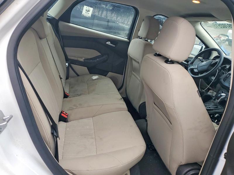 Photo 10 from auction – 2016 FORD FOCUS with VIN 1FADP3K28GL232471