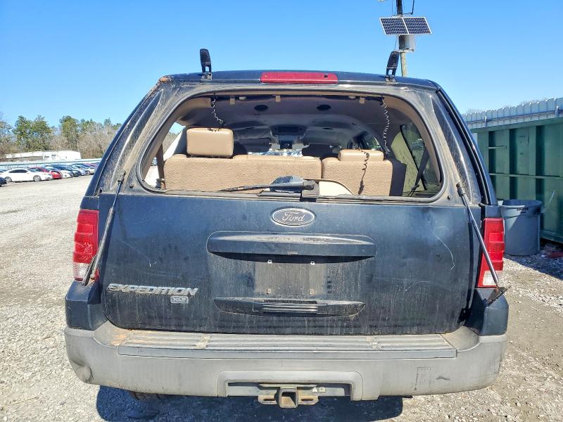 Photo 6 from auction – 2004 FORD EXPEDITION with VIN 1FMPU15L84LB06286