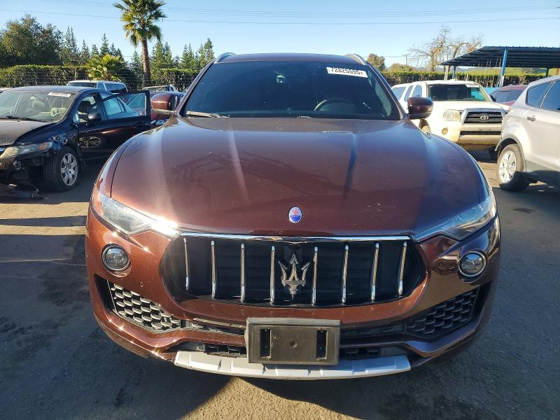Photo 5 from auction – 2017 MASERATI LEVANTE LU with VIN ZN661XUL8HX211808