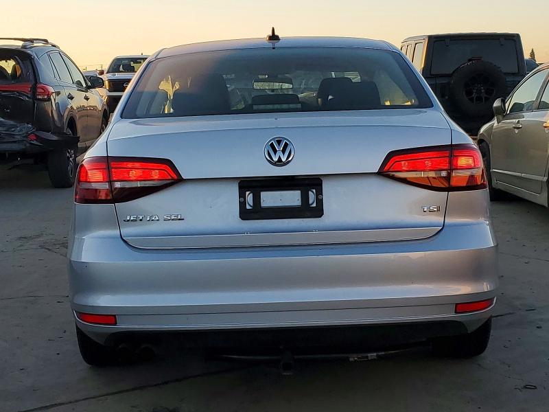 Photo 6 from auction – 2016 VOLKSWAGEN JETTA SEL with VIN 3VWL17AJ7GM205393
