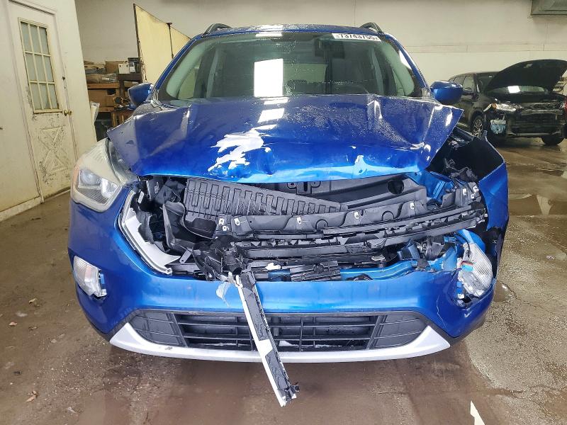 Photo 5 from auction – 2019 FORD ESCAPE SEL with VIN 1FMCU9HD9KUC17695