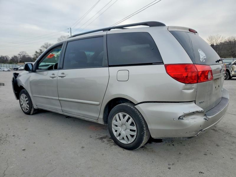 Photo 2 from auction – 2010 TOYOTA SIENNA CE with VIN 5TDKK4CC7AS290588