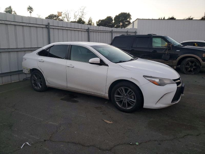 Photo 4 from auction – 2017 TOYOTA CAMRY LE with VIN 4T1BF1FK0HU402462