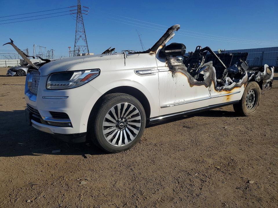 LINCOLN NAVIGATOR 2018 with VIN 5LMJJ3LT4JEL19178 - Photo from auction