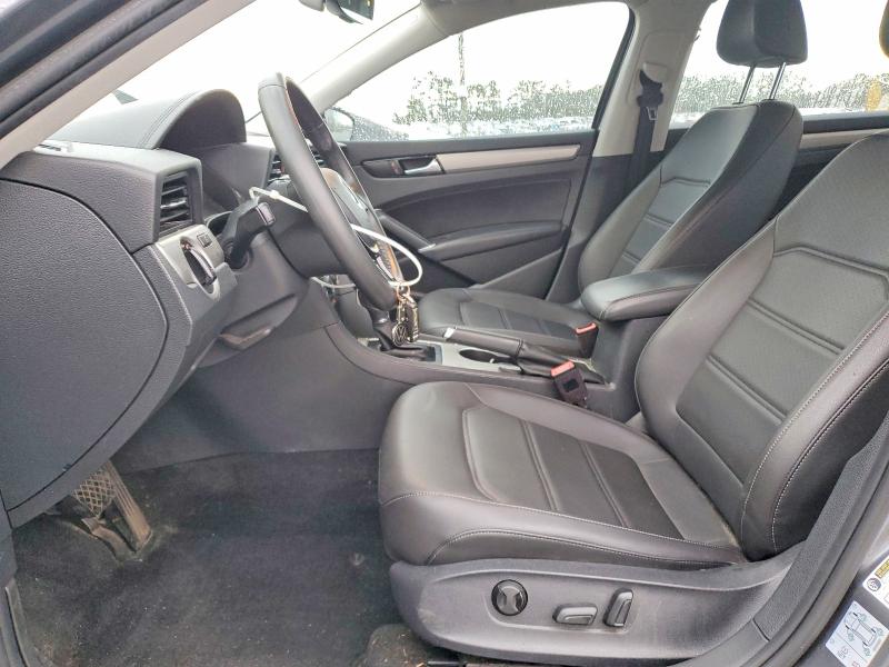 Photo 7 from auction – 2021 VOLKSWAGEN PASSAT SE with VIN 1VWSA7A34MC003802