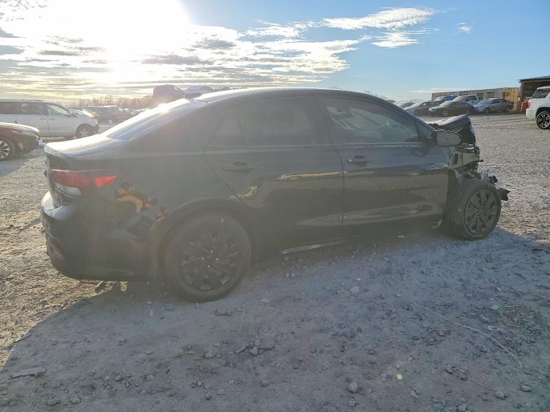 Photo 3 from auction – 2020 KIA RIO with VIN 3KPA24AD9LE313888