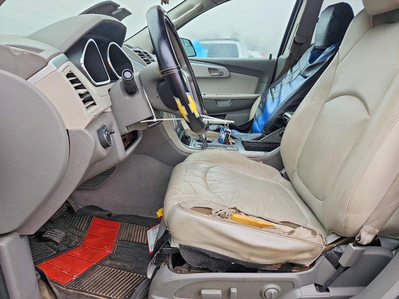 Photo 7 from auction – 2011 CHEVROLET TRAVERSE L with VIN 1GNKRJEDXBJ391680