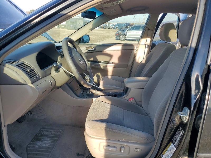 Photo 7 from auction – 2005 TOYOTA CAMRY LE with VIN 4T1BE32K15U089356