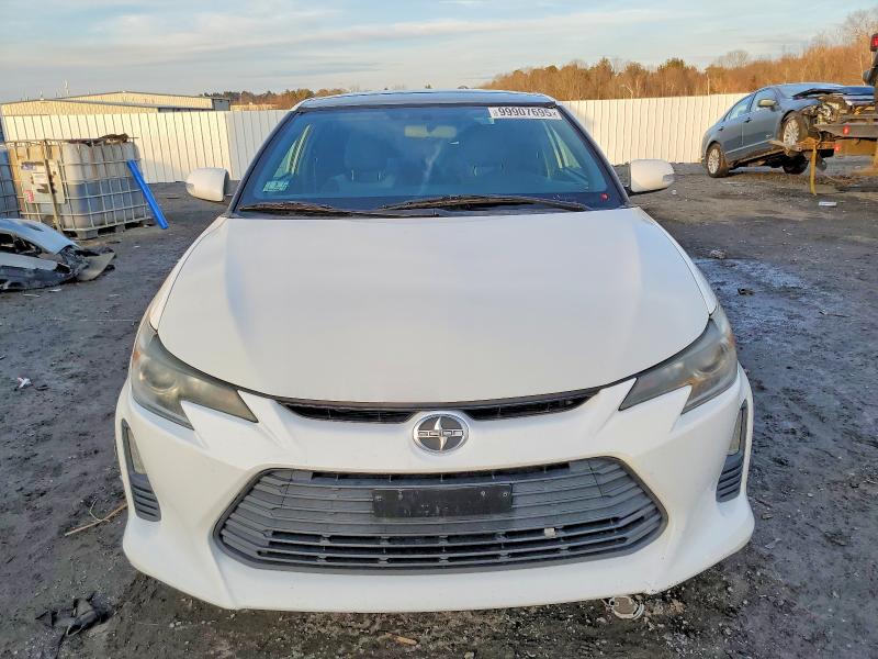 Photo 5 from auction – 2014 TOYOTA SCION TC with VIN JTKJF5C78E3080753