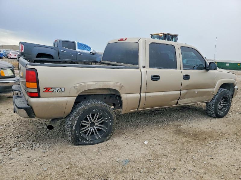 Photo 3 from auction – 2005 GMC NEW SIERRA with VIN 2GTEK13T651198316