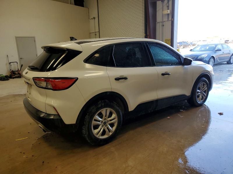 Photo 3 from auction – 2021 FORD ESCAPE S with VIN 1FMCU0F68MUA99660