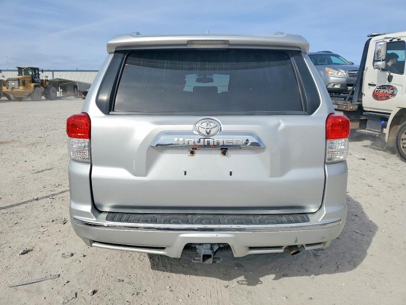 Photo 6 from auction – 2011 TOYOTA 4RUNNER SR with VIN JTEBU5JR7B5052301