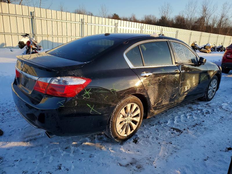 Photo 3 from auction – 2014 HONDA ACCORD with VIN 1HGCR2F89EA164345