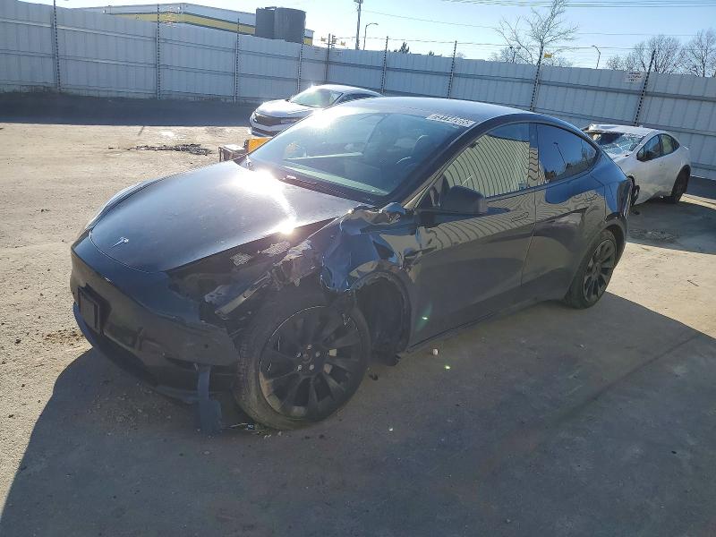 TESLA MODEL Y 2022 with VIN 7SAYGDEE8NF480018 - Photo from auction