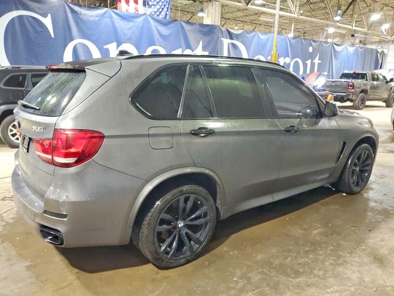 Photo 3 from auction – 2015 BMW X5 XDRIVE5 with VIN 5UXKR6C54F0J76775