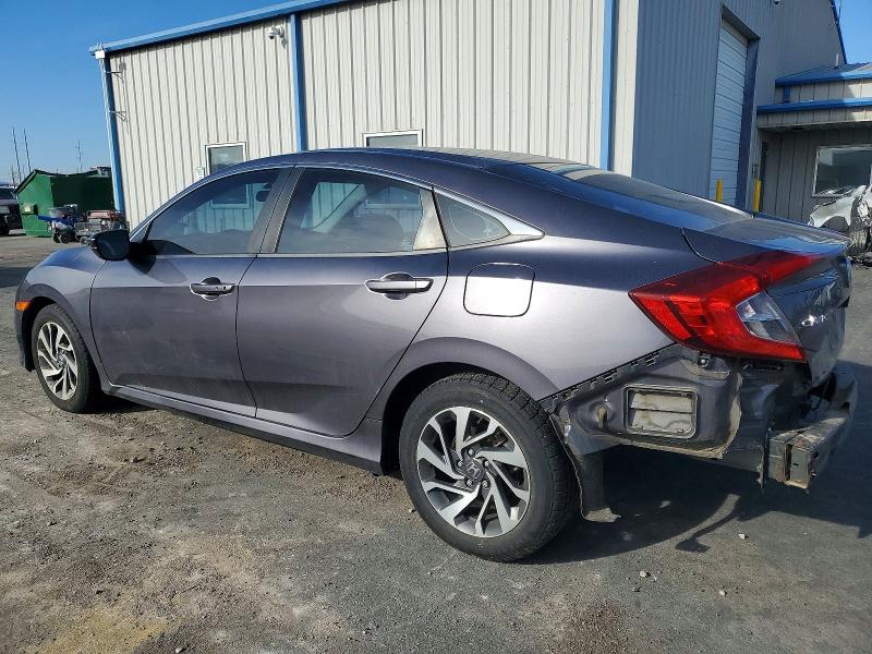 Zdjęcie 2 z aukcji – 2016 HONDA CIVIC EX z VIN 19XFC2F70GE063568