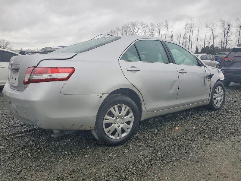 Zdjęcie 3 z aukcji – 2011 TOYOTA CAMRY BASE z VIN 4T1BF3EK8BU628057