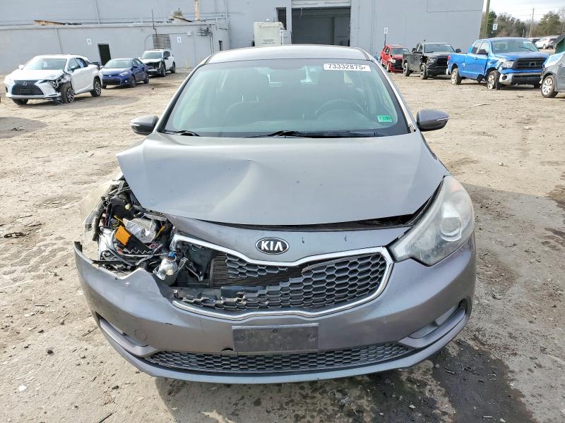 Photo 5 from auction – 2015 KIA FORTE EX with VIN KNAFX5A84F5342616
