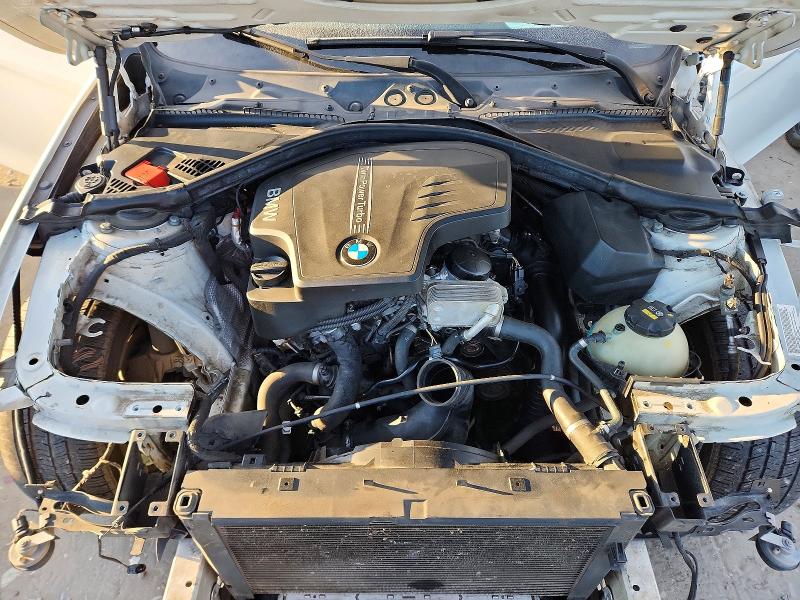 Photo 11 from auction – 2014 BMW 328 XI with VIN WBA3B3C55EJ983031
