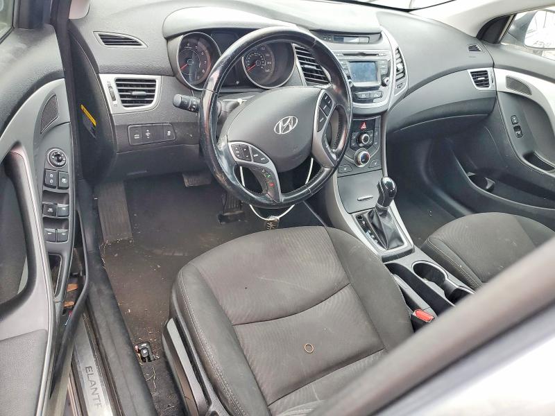 Photo 8 from auction – 2016 HYUNDAI ELANTRA SE with VIN 5NPDH4AE3GH760884