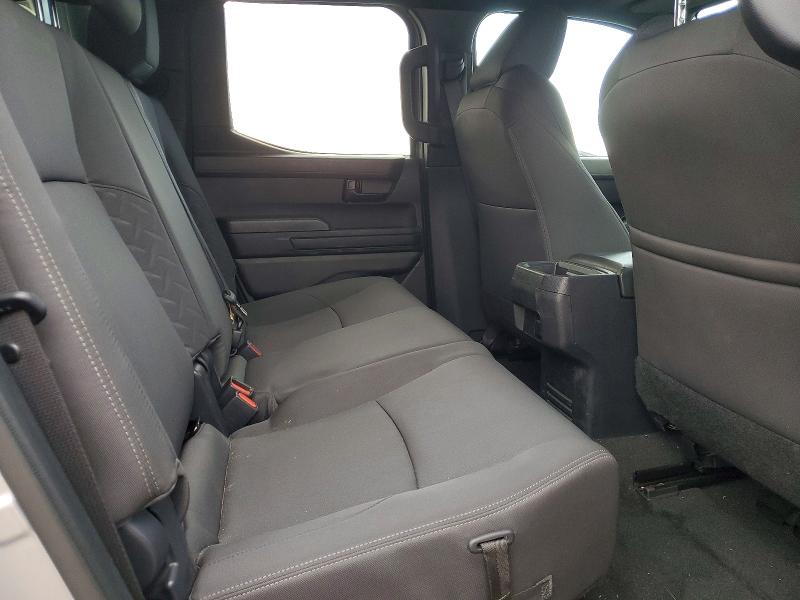 Photo 10 from auction – 2024 TOYOTA TACOMA with VIN 3TMLB5JN1RM072124