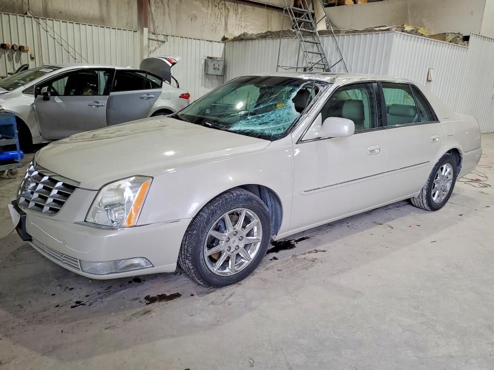 Photo 1 from auction – 2011 CADILLAC DTS LUXURY COLLECTION with VIN 1G6KD5E63BU123099