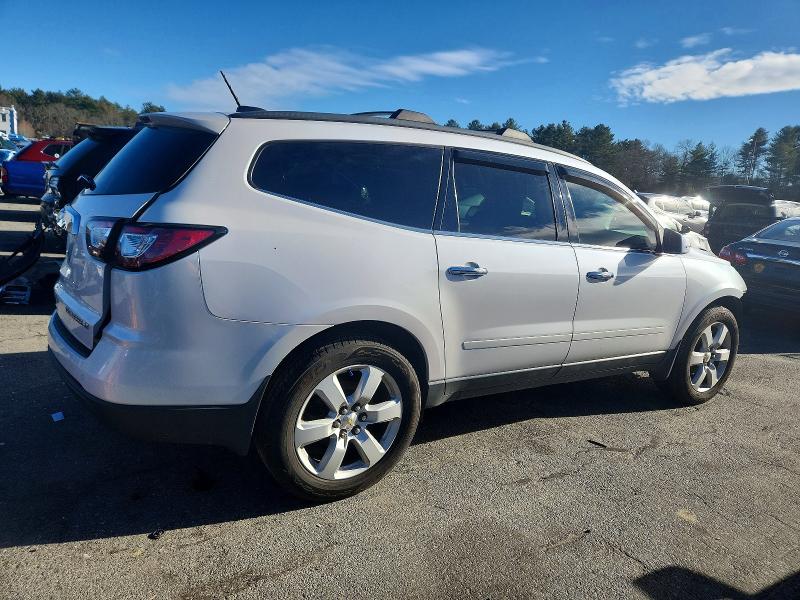 Photo 3 from auction – 2016 CHEVROLET TRAVERSE L with VIN 1GNKVGKD5GJ179439