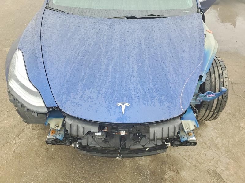 Photo 11 from auction – 2018 TESLA MODEL 3 with VIN 5YJ3E1EAXJF035007