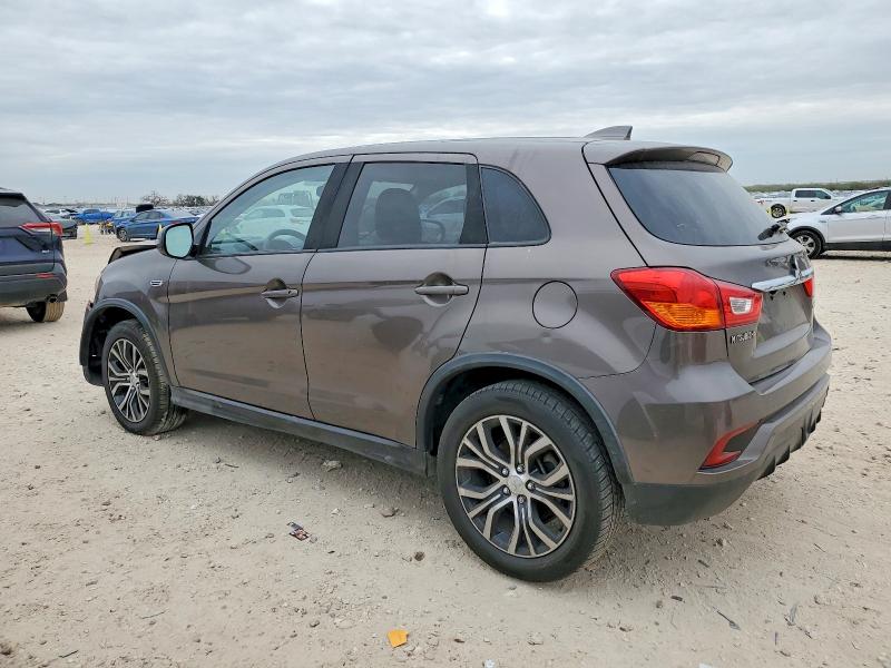 Photo 2 from auction – 2018 MITSUBISHI OUTLANDER with VIN JA4AP3AU3JZ002366