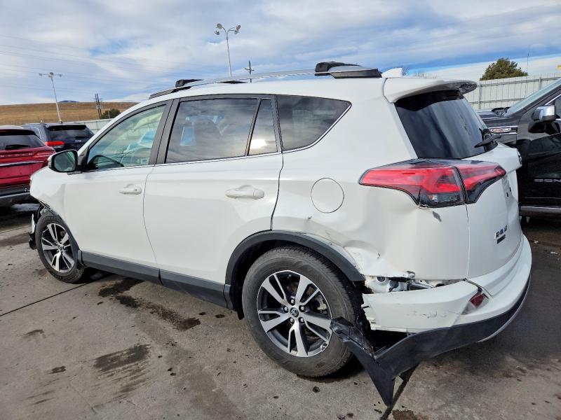 Photo 2 from auction – 2018 TOYOTA RAV4 ADVEN with VIN JTMRFREV0JJ195317