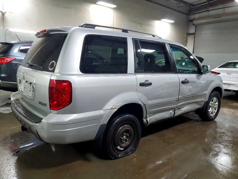 Photo 3 from auction – 2005 HONDA PILOT EX with VIN 5FNYF18485B011965