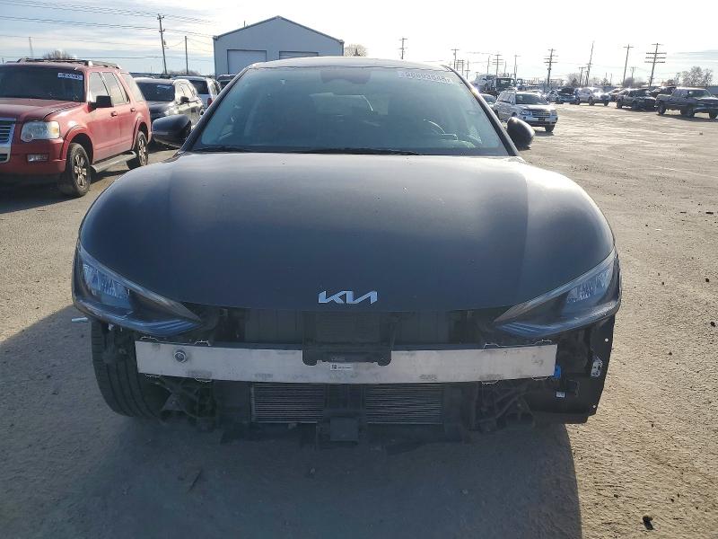 Photo 5 from auction – 2022 KIA EV6 LIGHT with VIN KNDC3DLCXN5029050