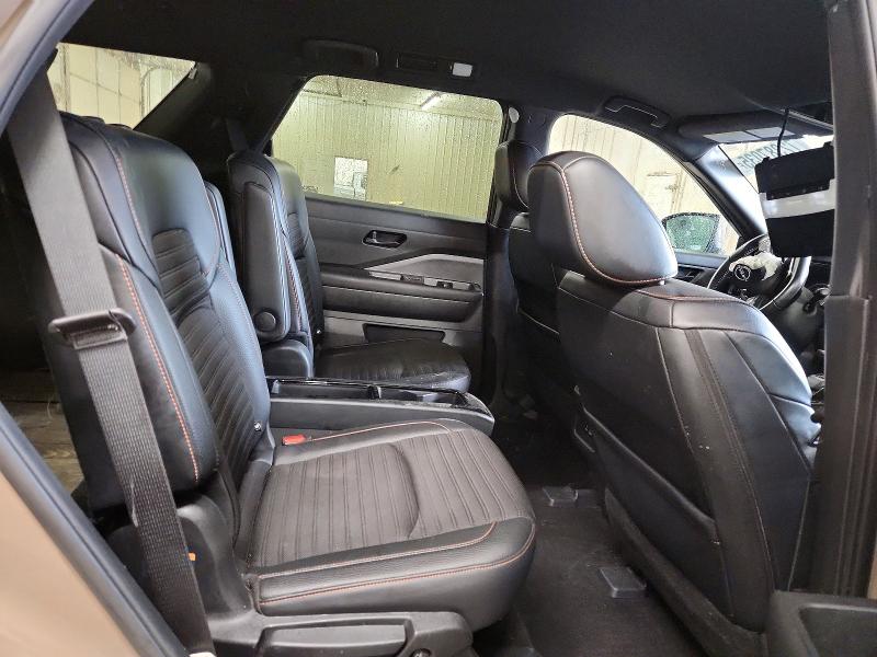 Photo 11 from auction – 2023 NISSAN PATHFINDER with VIN 5N1DR3BD8PC245402