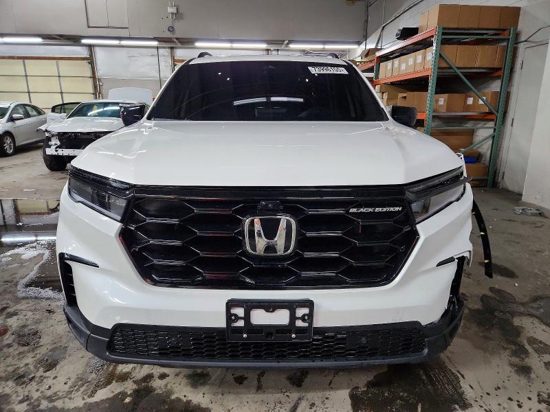 Photo 5 from auction – 2025 HONDA PILOT BLAC with VIN 5FNYG1H96SB117853