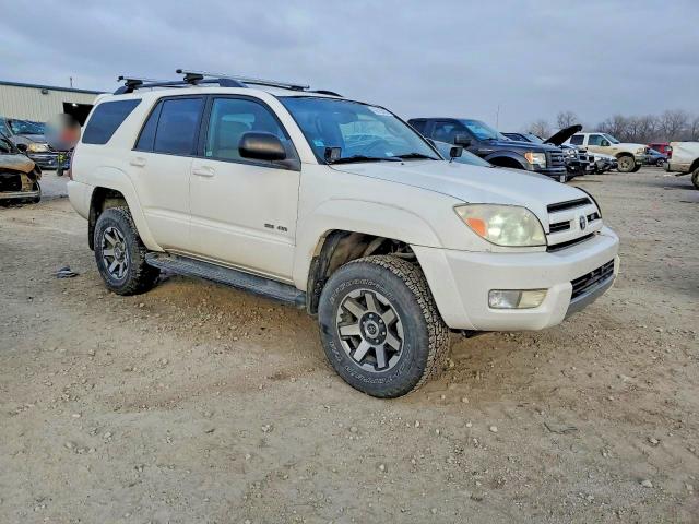 Zdjęcie 4 z aukcji – 2004 TOYOTA 4RUNNER SR z VIN JTEBT14R940032297