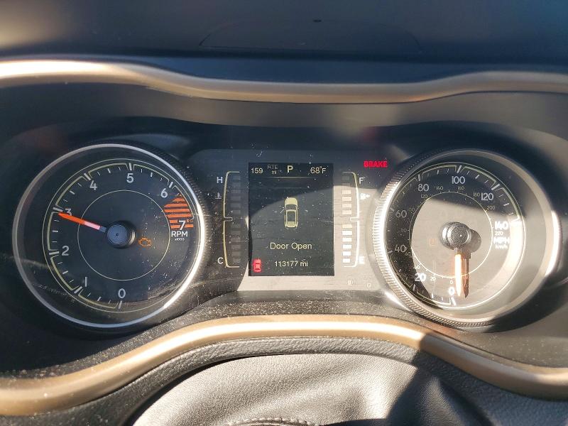 Photo 9 from auction – 2016 JEEP CHEROKEE with VIN 1C4PJMCB0GW202845