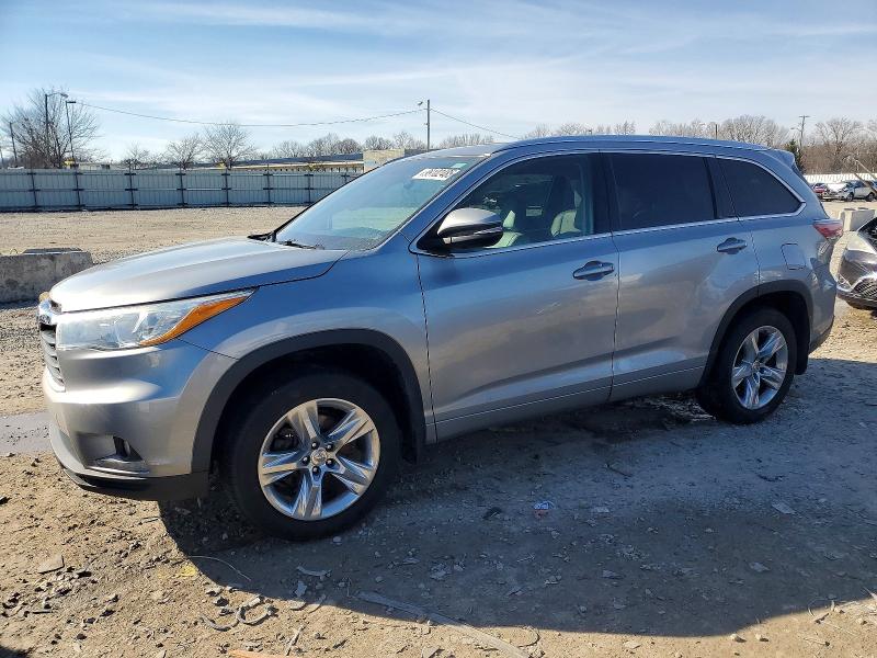 TOYOTA HIGHLANDER 2014 with VIN 5TDDKRFH9ES014142 - Photo from auction