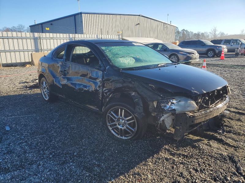 Photo 4 from auction – 2005 TOYOTA SCION TC with VIN JTKDE167050018060