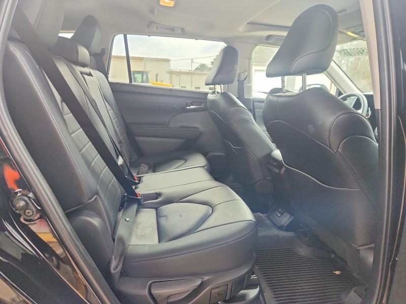 صورة رقم 11 من المزاد - 2023 TOYOTA HIGHLANDER مع VIN 5TDKBRCH9PS133937