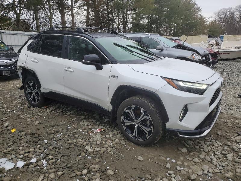 Photo 4 from auction – 2023 TOYOTA RAV4 PRIME with VIN JTMEB3FV5PD114745