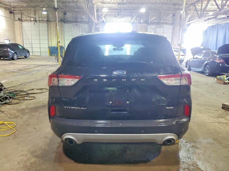 Photo 6 from auction – 2020 FORD ESCAPE TIT with VIN 1FMCU0DZXLUA84833