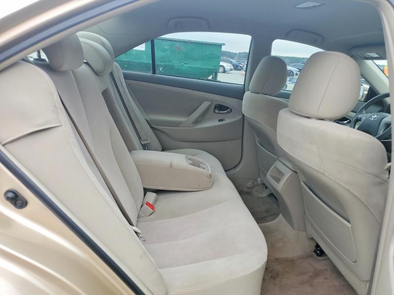 Zdjęcie 10 z aukcji – 2011 TOYOTA CAMRY z VIN 4T1BF3EK1BU221083